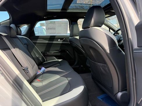 New 2026 Kia K5 GT-Line w/ GT-Line Premium Package image 5