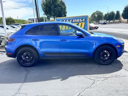 Used 2018 Porsche Macan image 2