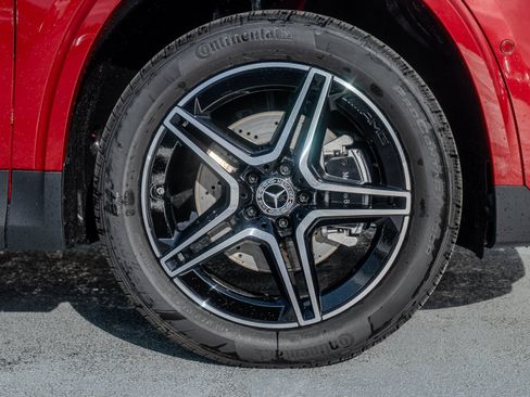 Certified 2026 Mercedes-Benz GLA 250 4MATIC image 11