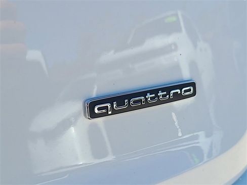 Used 2023 Audi Q7 3.0T Premium Plus image 38