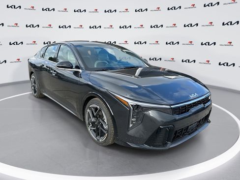 New 2026 Kia K4 GT-Line image 1