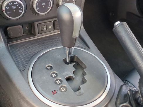 Used 2015 MAZDA MX-5 Miata Grand Touring w/ Premium Package image 18