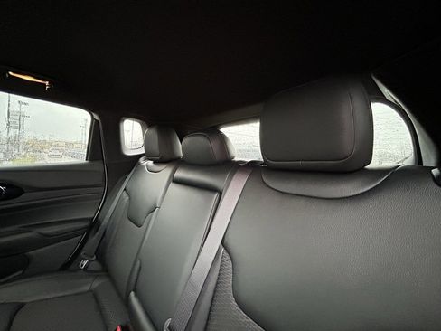 Used 2025 Jeep Compass Latitude w/ Altitude Special Edition image 26