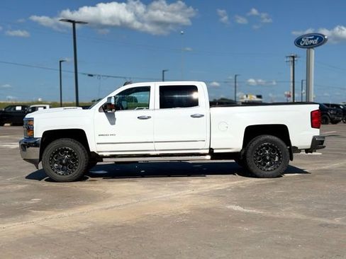 Used 2017 Chevrolet Silverado 2500 LTZ w/ Duramax Plus Package AWD/4WD image 4