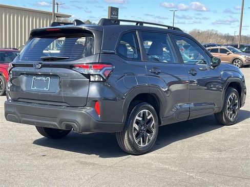 Certified 2025 Subaru Forester image 31