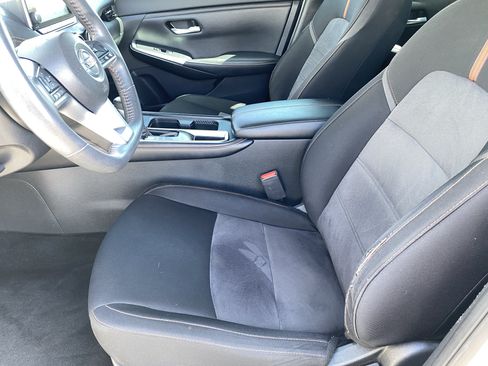 Used 2020 Nissan Sentra SR w/ Electronics Package FWD image 16