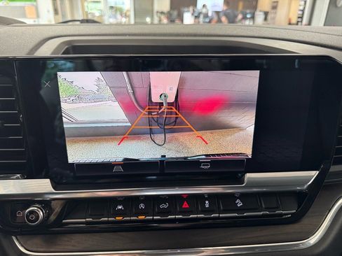 Used 2023 GMC Sierra 1500 SLT w/ SLT Premium Package image 25