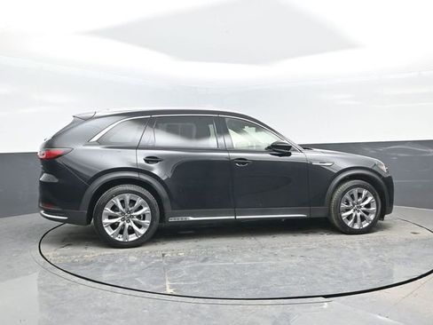 Used 2025 MAZDA CX-90 3.3 Turbo w/ Premium Plus Pkg image 3