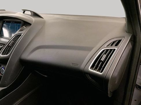 Used 2017 Ford Focus RS AWD/4WD image 15