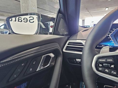 New 2025 BMW M240i Coupe w/ Premium Package image 22