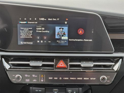 New 2026 Kia Niro EX image 13