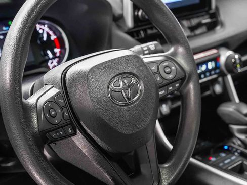 Certified 2024 Toyota RAV4 XLE w/ Convenience Package FWD image 22
