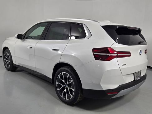 New 2026 BMW X3 xDrive30 w/ Premium Package image 7