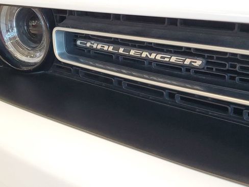 Used 2023 Dodge Challenger R/T image 32