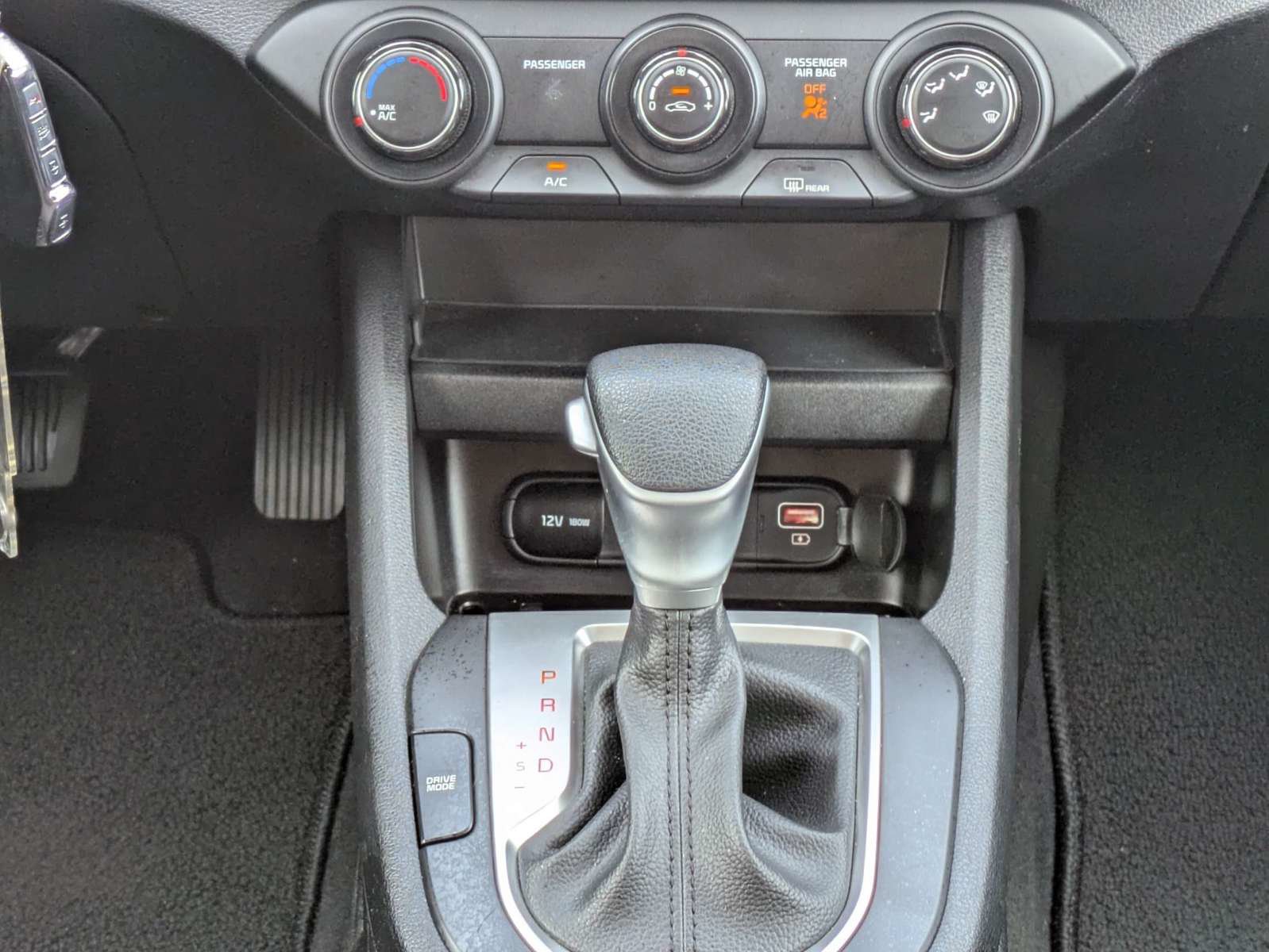 Certified 2024 Kia Forte LXS FWD image 15