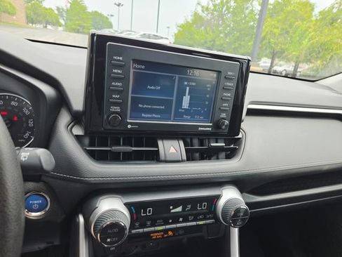 Used 2021 Toyota RAV4 XLE w/ Convenience Package AWD/4WD image 25
