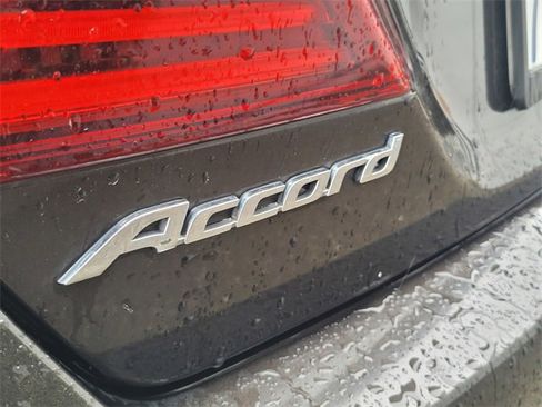 Used 2016 Honda Accord LX image 6
