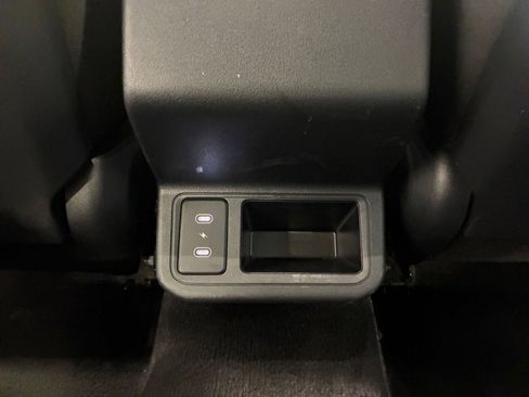 Used 2025 Kia K4 LXS image 22