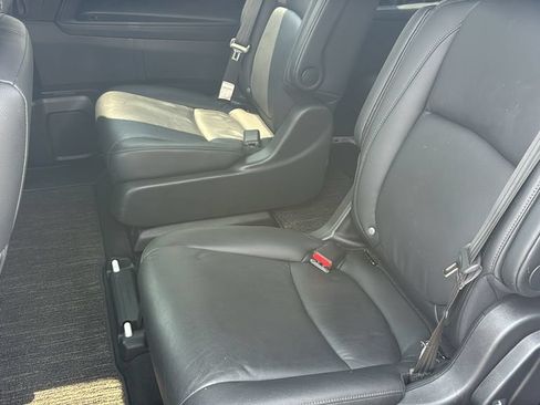 Certified 2025 Honda Odyssey EX-L image 29