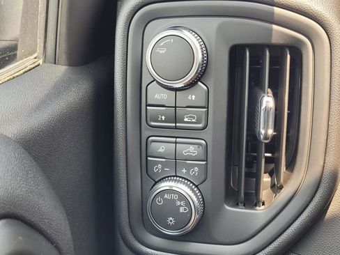 New 2026 GMC Sierra 1500 Pro AWD/4WD image 19