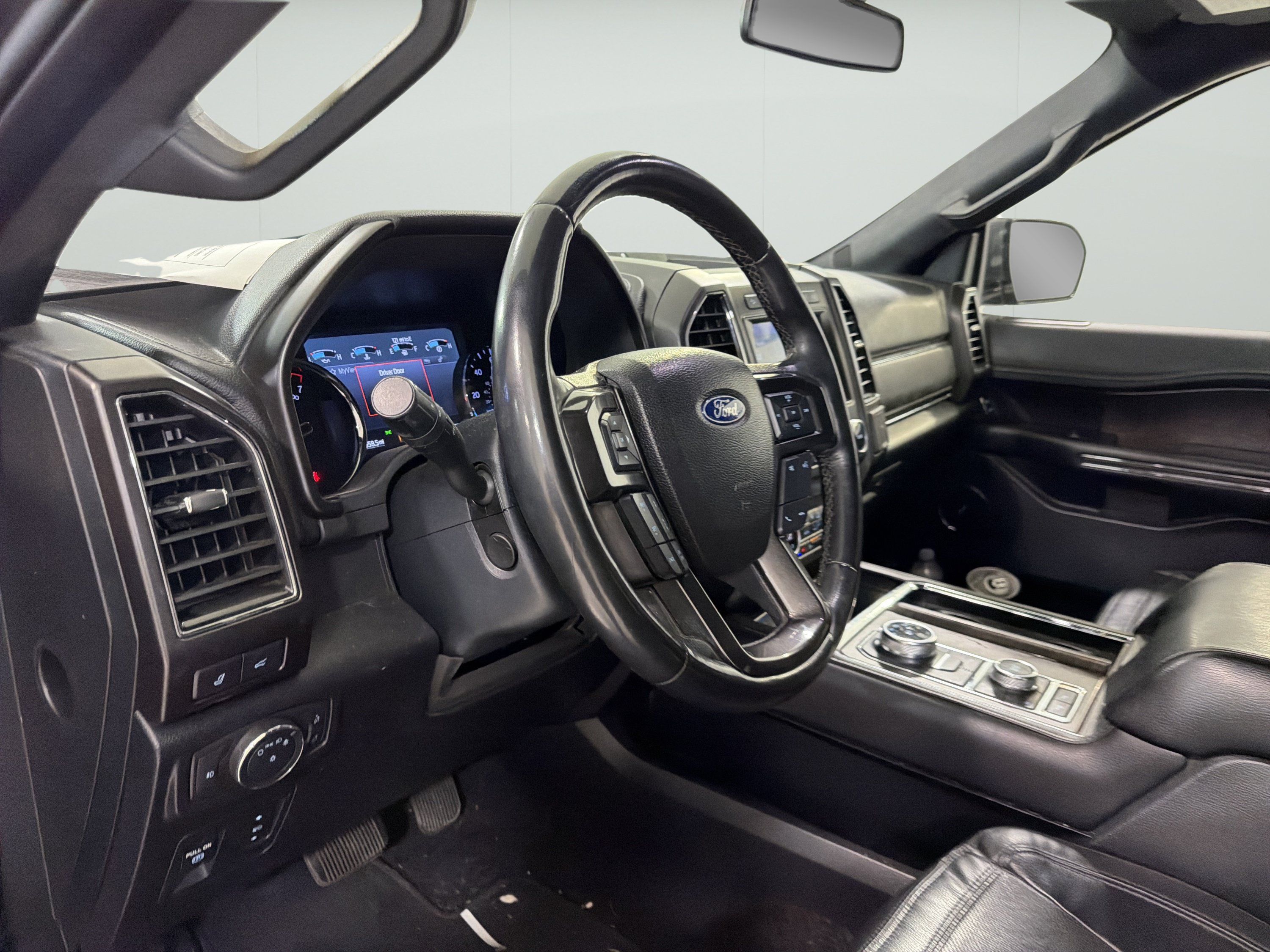 Used 2021 Ford Expedition Max Limited AWD/4WD image 17