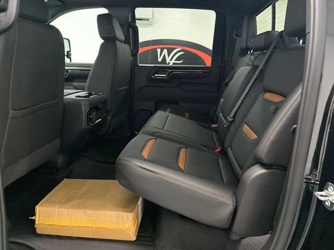 New 2026 GMC Sierra 2500 AT4 w/ AT4 Premium Plus Package AWD/4WD image 13