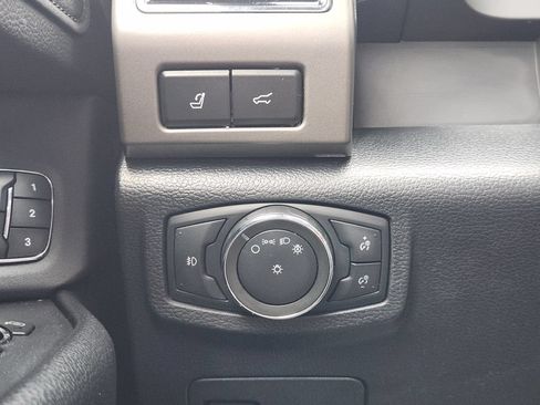 Used 2021 Ford Expedition XLT AWD/4WD image 20
