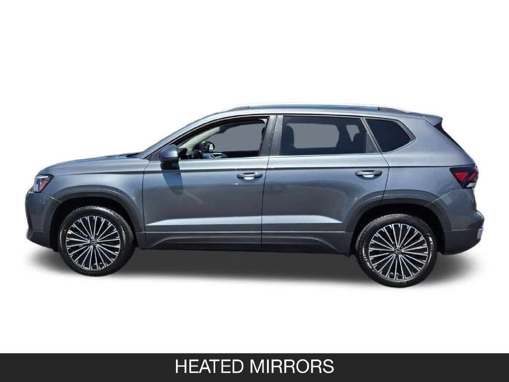 Used 2025 Volkswagen Taos SE FWD image 5