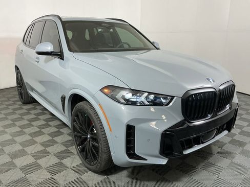 New 2026 BMW X5 sDrive40i w/ M Sport Package image 3