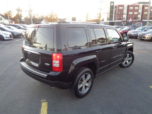 Used 2017 Jeep Patriot High Altitude image 4