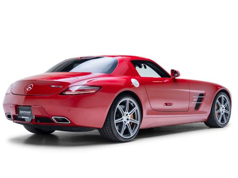 Used 2012 Mercedes-Benz SLS AMG Coupe image 34