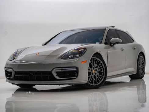 Certified 2023 Porsche Panamera Turbo S AWD/4WD image 1