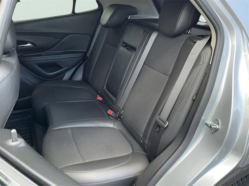 Used 2021 Buick Encore Preferred w/ Safety Package image 24