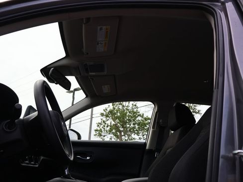 Certified 2024 Honda HR-V LX image 30