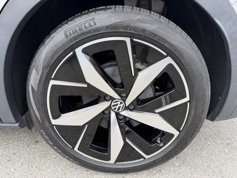 Used 2023 Volkswagen ID.4 Pro S RWD image 54