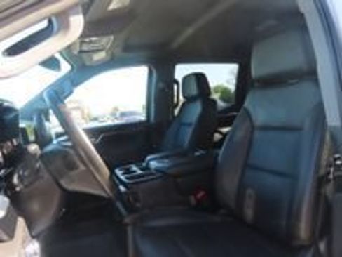 Used 2025 GMC Sierra 1500 SLT AWD/4WD image 12