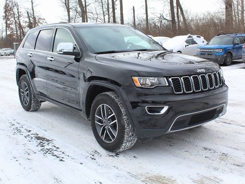 Used 2019 Jeep Grand Cherokee Limited image 1