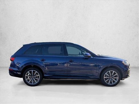 Certified 2023 Audi Q7 2.0T Premium Plus w/ Premium Plus Package image 4