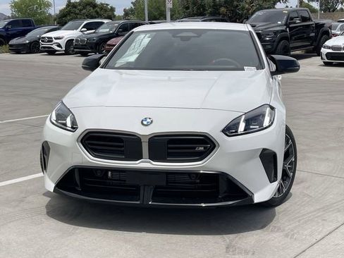 Used 2025 BMW M235i xDrive AWD/4WD image 3