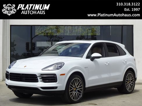 Used 2021 Porsche Cayenne E-Hybrid AWD/4WD image 1