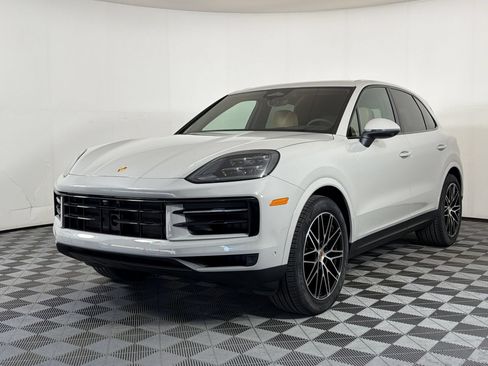 Used 2026 Porsche Cayenne AWD/4WD image 1