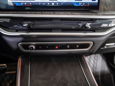 Used 2025 BMW X5 sDrive40i w/ M Sport Package RWD image 32