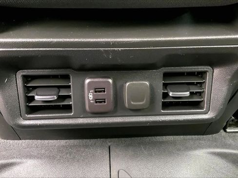 Used 2023 Chevrolet Silverado 2500 LT w/ Convenience Package image 36