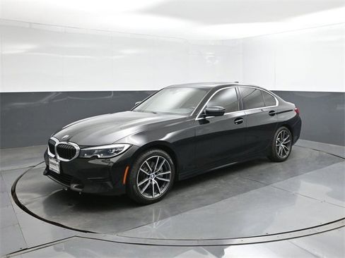 Used 2019 BMW 330i 330i w/ Driving Assistance Package image 34