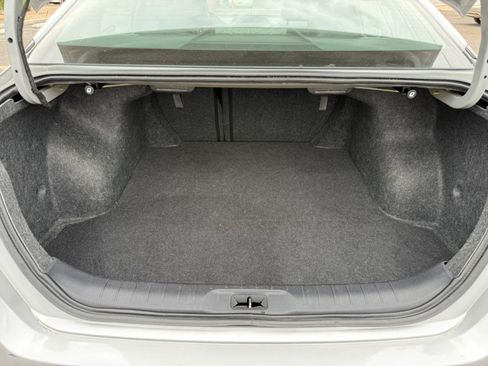 Used 2022 Nissan Altima 2.5 SR FWD image 44