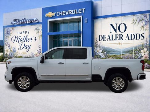 New 2026 Chevrolet Silverado 2500 High Country w/ Technology Package AWD/4WD image 3