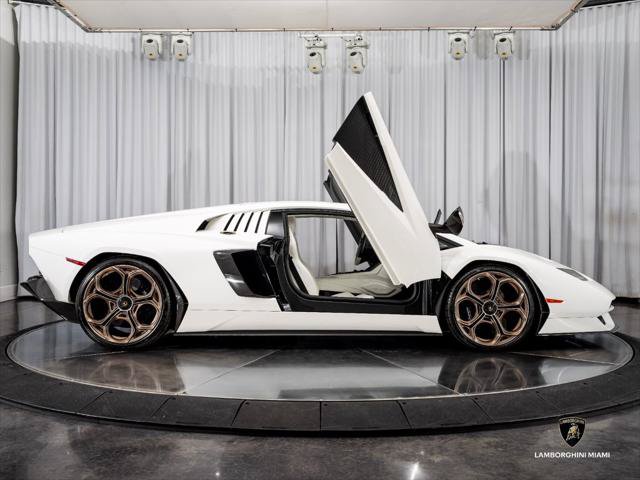 Used 2022 Lamborghini Aventador Countach AWD/4WD image 46