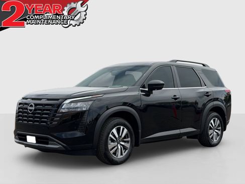 New 2026 Nissan Pathfinder SL image 1