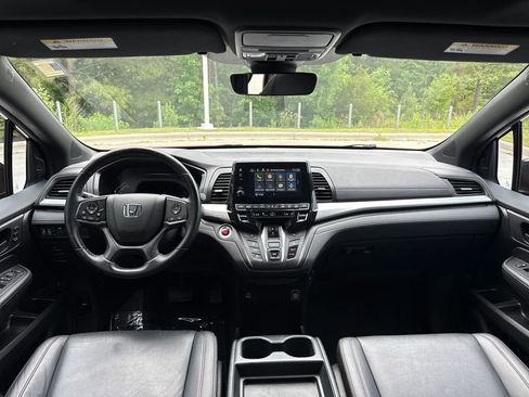Used 2024 Honda Odyssey Sport image 16