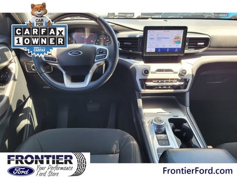Used 2023 Ford Explorer XLT RWD image 8